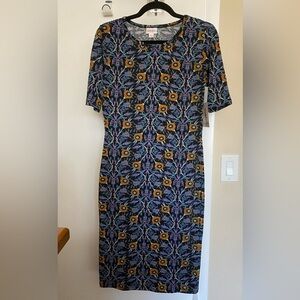 NWT LuLaRoe Julia Floral Dress Small
